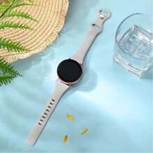 12 couleurs Bracelet en silicone floral doux gravé 20 mm, bracelet sport imperméable compatible avec Samsung Galaxy Watch 3/4/Active 2/Classic (40-46 mm), cadeau personnalisé pour femmes/mère, bracelet de remplacement confortable pour une utilisation quotidienne