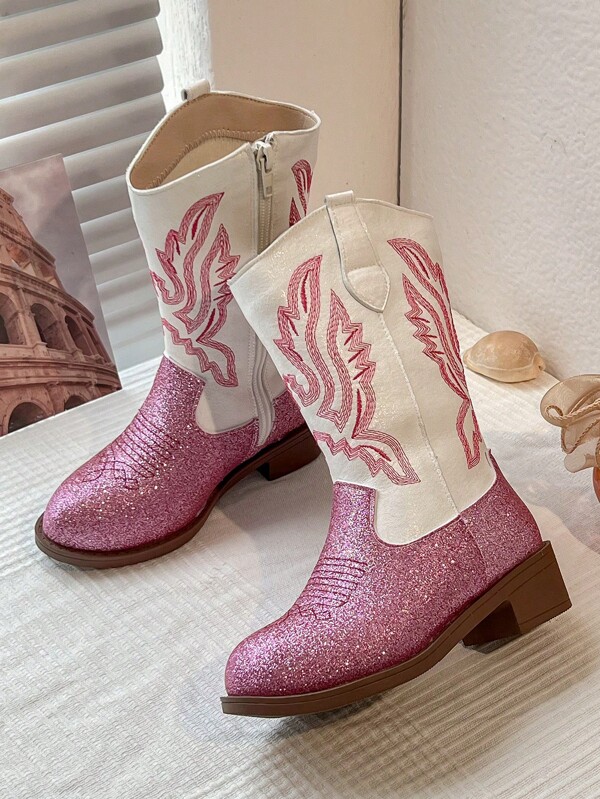 A Pair Of Unisex Sparkling Children's Denim Boots - With Sparkling Leather Embroidery Patterns, Ideal For Parties And Outfits