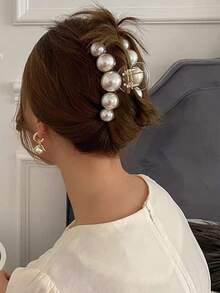 1pc Ladies' Apricot Faux Pearl Decor Hair Clamp Shape, Suitable For Daily Use Elegant Hair Clips Hair Accessories For Women Claw Clips Hair Claws Hair Barrettes, School Stuff, Pearl Hair Accessories