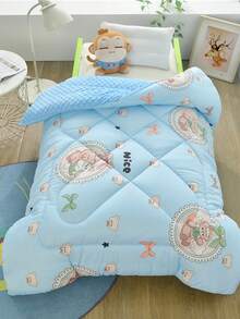 1 件婴儿/幼儿毯，AB 版工艺，A 面为针织棉布，B 面为波点绒，饰有动物图案，柔软透气，舒适亲肤，是送给孩子的理想礼物