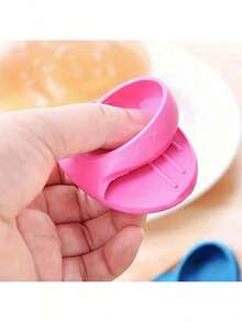 2-Piece Silicone Protective Hand Clip Insulated Finger Set Suitable For Oven Use, Heat-Resistant Kitchen Tools, Color Random Heat-Resistant Finger Gloves, Used For Cooking And Baking - 隨機顏色 - 查看 2