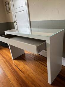 Vanity Table - 1 - View 4