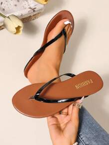 New Fashionable H-Shaped Women Flip Flops, Ladies Thong Sandals, Casual Style, Roman Style Slip-On Slippers, Comfortable Black, Beige And Brown Colors, Low Heel And Embossed Patterns, Recommended By Influencers Suitable For Dates, Indoor And Outdoor Use, With Deodorizing And Anti-Slip Functions, Crocodile Pattern Slippers With Metal Decorations And Flat Soles, Slip-On Summer Fashion Flip Flops.