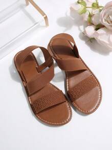 صنادل نسائية موضة ربيع/صيف جديدة، صنادل كاجوال عصرية على الطراز الروماني بألوان أسود وبيج وبني، صنادل شاطئ مريحة ذات لون سادة منسوجة، صنادل ذات كعب سميك موصى بها من قبل المدونات، أحذية شاطئ صيفية، صنادل أنيقة ذات إبزيم وكعب منخفض وأصبع مستدير، صنادل خارجية بسيطة مقاومة للروائح وغير انزلاقية، صنادل مسطحة قابلة للارتداء، مقاس صغير للنساء