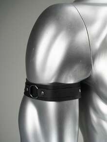 可调节男士哥特式臂章 - 街头风格黑色仿皮，铆钉细节，方形金属扣 - 派对和情人节的时尚配饰 - 黑色 - 查看 5