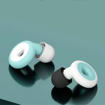 1 Set Silicone Noise Isolating Reusable Earplugs, Waterproof, Interchangeable 3 Pair Ear Tips, Random Color