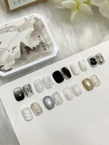 9色纯色美甲凝胶套装，包含黑白美甲凝胶、贴纸胶、金银美甲凝胶、渐变美甲凝胶、海绵美甲凝胶（用于打造渐变美甲），适合女性和女孩的DIY美甲，套装包含渐变硅胶工具、美甲刷、法式印花工具，情人节美甲用品。 - 彩色 - 查看 7