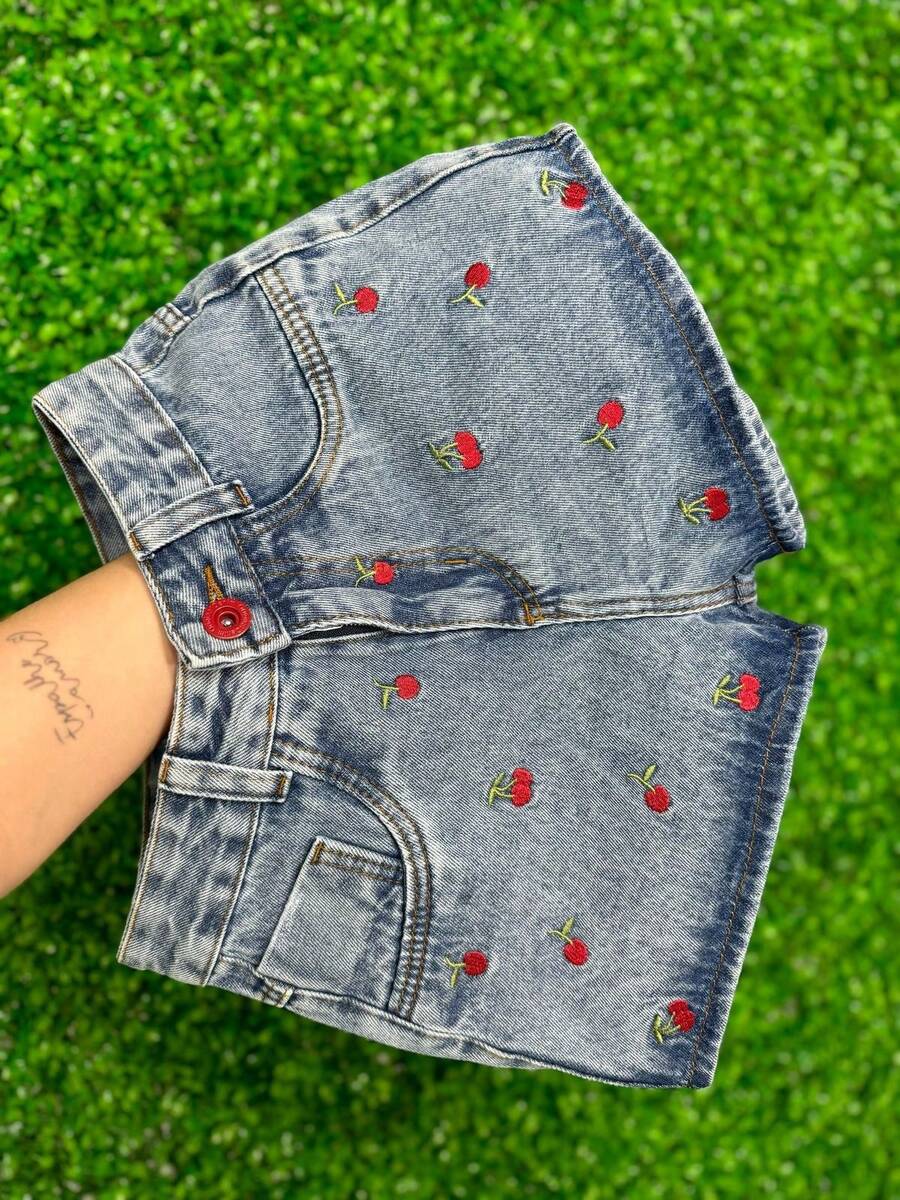 Women's High Waist Jean Shorts I With Cherry Embroidery I Hem I 100% Cotton I Marbled Wash - 大理石紋 - 查看 1