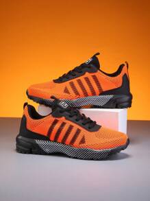 Men's Low-Top Sneakers, Casual Shoes, Running Shoes, Walking Shoes, Mesh Breathable Athletic Trainers, Tennis Shoes