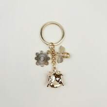 1 件迷人瓢虫和雏菊钥匙扣 - 金色合金，带水钻蜜蜂可爱卡通昆虫吊坠包饰 - 情人节感恩节母亲节哥特式的理想礼物
