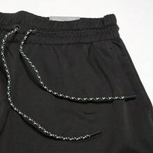 Puma 时尚刺绣徽标女式抽绳直筒短裤、运动裤 62353501 - 黑色 - 查看 3