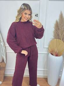 WOMEN'S WINTER MOUSSE KNITTING SET WITH PANTS AND BRAIDED BLOUSE - Maroon - View 2