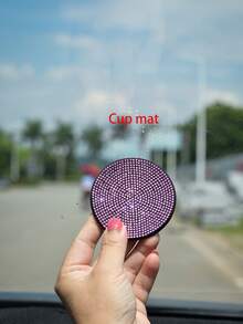 1 件彩色铆钉汽车杯架垫，防滑内饰装饰配件