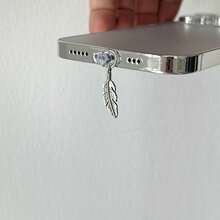 Accesorio de enchufe antipolvo de pluma de estilo japonés nuevo de aleación, compatible con iPhone, teléfonos Android con conector Tipo-C, regalo de primavera - Plateado - Ver 8