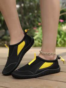 女士加大码休闲运动鞋，透气网眼，低帮一脚蹬设计，春夏新品，防滑轻便步行鞋 - 黑色 - 查看 4