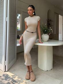 Women's Round Neck Short Sleeve Bodycon Maxi Dress – Stretchy Comfort Fit, Minimalist Silhouette For Coffee Dates, Urban Strolls, Weekend Explorations