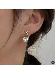 Elegant Gold Tone Teardrop Stud Earrings For Women – Sparkling Cubic Zirconia Criss-Cross Design With Round Cut Center Stone – Lightweight, Timeless Jewelry For Office, Weddings, Parties – Classic Gift For Women And Teen Girls