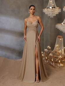 优雅女士超细吊带交叉领口曳地晚礼服 – 轻盈弹力针织面料，高开衩修身剪裁，适合婚礼、晚宴和正式场合，春季款 - 卡其色 - 查看 3