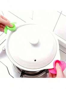 2-Piece Silicone Protective Hand Clip Insulated Finger Set Suitable For Oven Use, Heat-Resistant Kitchen Tools, Color Random Heat-Resistant Finger Gloves, Used For Cooking And Baking - 隨機顏色 - 查看 6