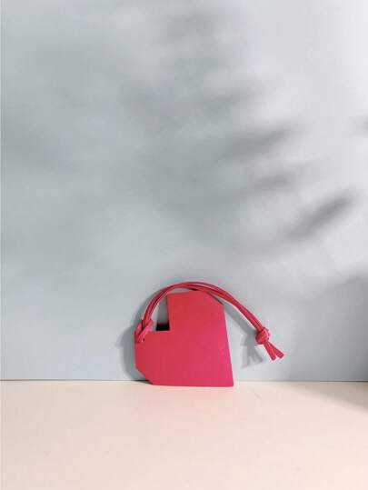 1pc Solid Color PU Leather Fashion Cute Heart-Shaped Car Keychain, Backpack Pendant, Shoulder/Handbag/Tote Bag Charm, Luggage Tag, Suitable For Couples, Students, Office Workers, Daily/Holiday/Travel, Gift For Girlfriend, Mom, Kids