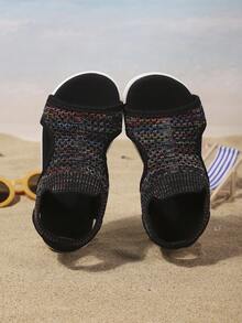 女童运动凉鞋夏季新款圆头编织一体式多色设计防滑时尚大方儿童平底沙滩凉鞋