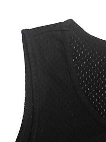 1 男士休闲运动上衣，纯色简约镂空设计，透气舒适，适合夏季运动、健身、旅行，无袖吊带衫