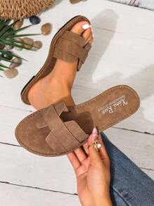 Korean Casual Flat Slippers For Women, Open Toe, Braided Roman Style, Spring/Summer New, Fashion French Style For Dresses, Suitable For Beach, Outdoor, Home, Brown