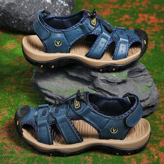 Men's Outdoor Sandals Summer Hiking Non-Slip Soft Bottom Waterproof Closed Toe Casual Shoes, Middle-Aged Sports Beach Shoes