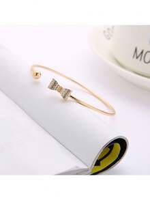 1pc Fashionable Fully Rhinestoned Bow-Knot & Heart Shaped Adjustable Bangle Bracelet