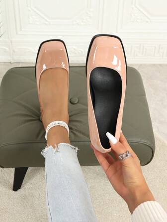 2025秋冬新款法式复古玛丽珍鞋女春季高跟鞋韩版纯色优雅方头粗跟浅口鞋，优雅