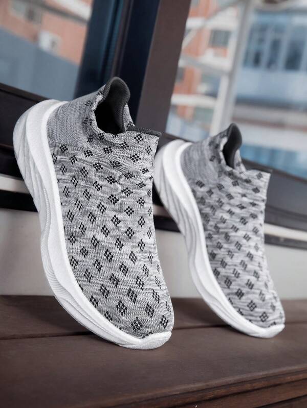 1 Pair Women's Slip-On Rebound Casual Sneakers, New Comfortable Soft Couple Walkings Shoes, Daily Leisure Knitted Breathable Athletic Shoes