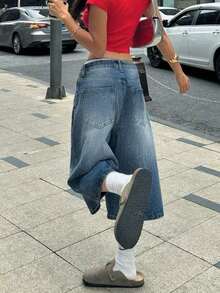 女式水洗复古风格 5 英寸牛仔短裤，高街设计宽腿中长短裤 - 深色水洗藍 - 查看 2