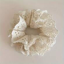 1pc White Double-Layer Lace Ruffle Large Hair Scrunchie, Ideal For Buns, Ponytails, Gentle On Hair, Suitable For Daily Wear, Romantic French Ballet Style Hair Accessory Hair Ties Ponytail Holders Hair Elastics Hair Rubber Bands Scrunchies Hair Rope Elastic Hair Tie, Hair Bobbles