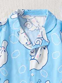 Sanrio قطعتان من الملابس المنزلية الأنيقة والرقيقة والأزياء الزرقاء للبنات، مرخصة من سانريو مع طباعة كلب أذن كبيرة جاكيت قصير مزرر وشورت، مناسبة للارتداء المنزلي، هدية مثالية للبنات