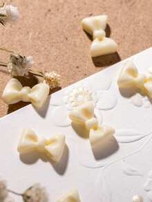 100 件简约 3D 哑光蝴蝶结设计树脂指甲装饰配件，小蝴蝶结指甲饰品指甲用品指甲饰指甲宝石