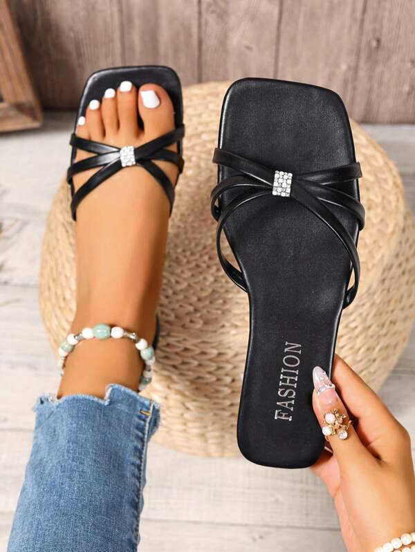 Women Fashion Flat Sandals, Comfortable Slip-On Leather Criss-Cross Slides, Summer Casual Durable And Soft Footwear For All Day Comfort