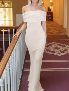 修身露肩碎花长裙，优雅浪漫，适合婚礼派对、夏季海滩度假、万圣节装扮，以及情人节、新年、年末、圣诞派对等各种场合。 - 白色 - 查看 3