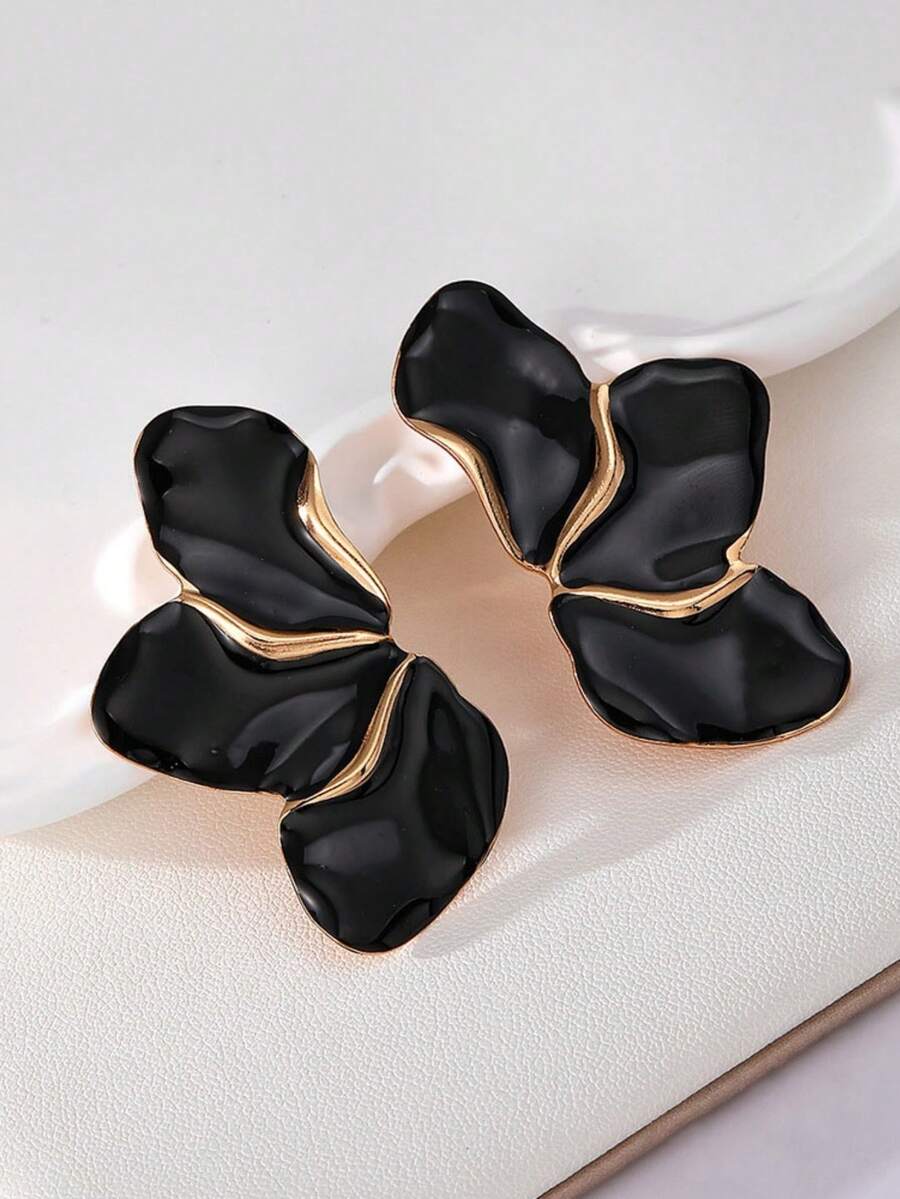 1 Pair Gold Metal Leaf Earrings, Suitable For All Occasions - Black - View 1