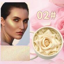 Rubor en relieve 3D en forma de rosa, que realza el tono natural del cutis de manera sutil, con pétalos pequeños, ideal para un maquillaje natural y de fácil aplicación