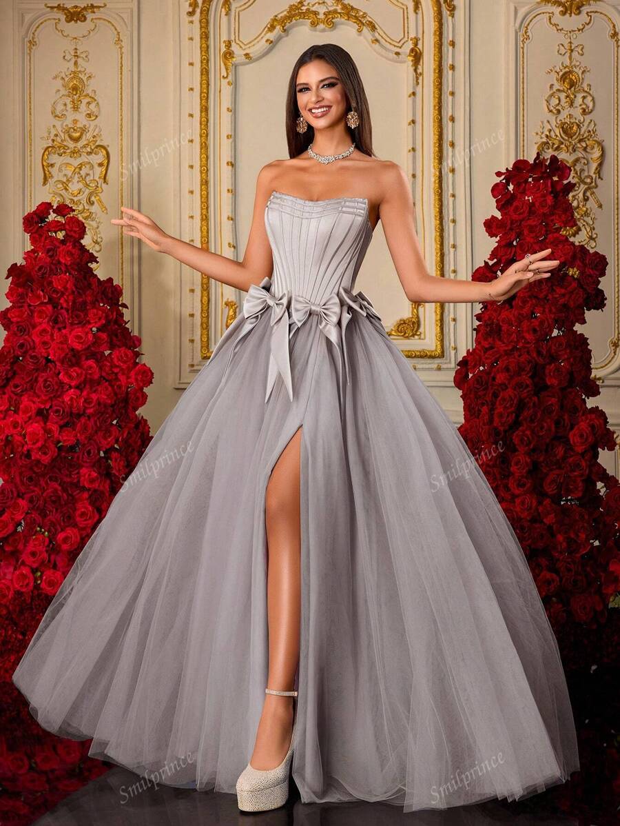 Elegant Gray Corset Tulle Evening Gown With Bows And Slit, Strapless Prom Dress For Women, Formal Ball Gown, Luxury Party Dress, A-Line Long Maxi Dress, Red Carpet Look, Gala Event Outfit, Wedding Guest Dress, Princess Style Tulle Dress, Graduation Gown, Bridesmaid Dress, Sweetheart Party Wear