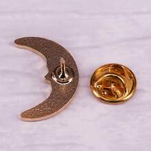 Moon Brooch Simple Fashion Metal Accessories Badge - Multicolor - View 2