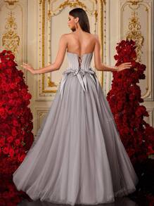 Elegant Gray Corset Tulle Evening Gown With Bows And Slit, Strapless Prom Dress For Women, Formal Ball Gown, Luxury Party Dress, A-Line Long Maxi Dress, Red Carpet Look, Gala Event Outfit, Wedding Guest Dress, Princess Style Tulle Dress, Graduation Gown, Bridesmaid Dress, Sweetheart Party Wear