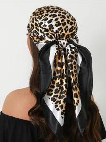 1 pieza Pañuelo de lujo de 90cm para mujer, pañuelo cuadrado estampado a la moda, pañuelo de poliéster versátil y casual para todas las estaciones