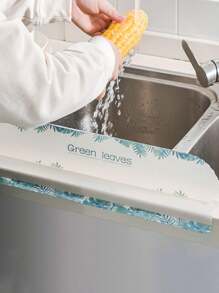 1pc Sink Splash Guard, Kitchen Sink Washbasin Splash Barrier With Suction Cups, Suitable For Lab, Sink, Wash Basin, Vegetable Tub, Kitchen Utensils