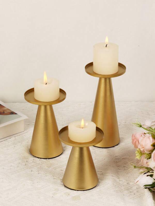 1 pezzo/3 pezzi Portacandele in metallo stile europeo romantico, decorazione da tavolo di lusso in metallo, adatti per decorazioni di cena a lume di candela, matrimonio, casa e camera