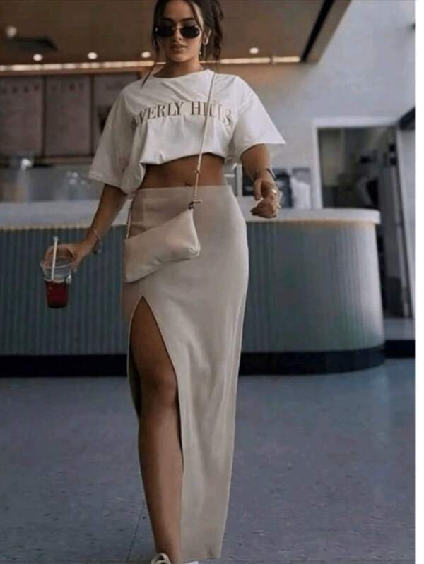 Saia Longa Cintura Alta Com Decote Na Perna