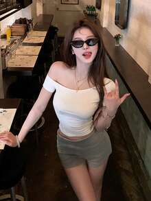 性感不对称领口短袖修身短款上衣 - 白色 - 查看 5