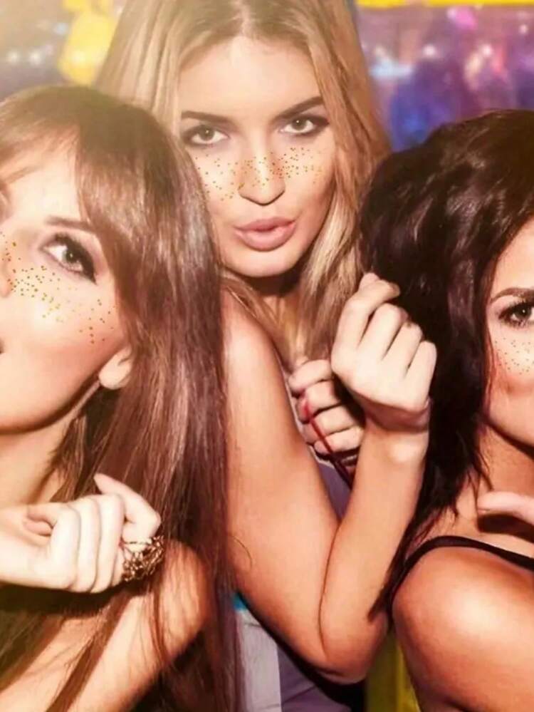 6片闪光雀斑面部纹身金属纹身临时纹身女士玫瑰金闪光纹身发光面具化妆品闪光适用于圣诞节音乐派对万圣节 - 玫紅色 - 查看 4