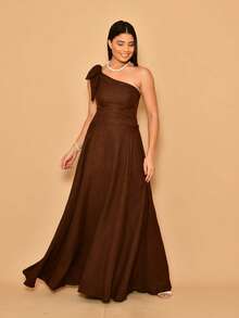 Helena Long Dress Luxury Plain Duna Linen With Bow One Shoulder - 棕色 - 查看 1