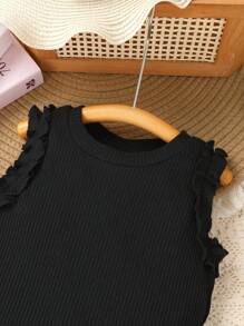 Set de 2 piezas elegante y de moda para niñas - Top de chaleco con volantes de unicolor y pantalones cortos vaqueros con parche decorativo de cintura elástica, adecuado para vacaciones, fiestas, uso casual y diario
